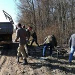 В Бобруйском районе экологи после уборки несанкционированных свалок вывезли около 6 кубометров мусора