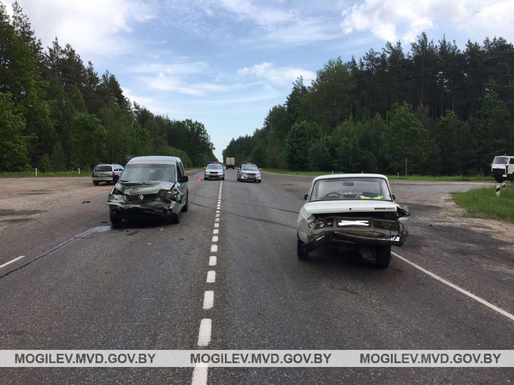 В ДТП в Бобруйском районе пострадала женщина