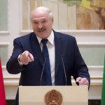 Александр Лукашенко зажимает гайки, опасаясь протестной «заразы»