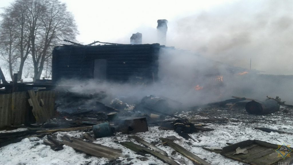 В Кричевском районе на пожаре погиб мужчина (Видео)