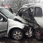 В Шкловском районе после ДТП спасатели доставали из автомобиля женщину-водителя