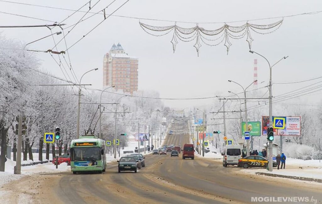 С 8 по 28 февраля могилевчане смогут ездить в троллейбусе по автобусному проездному и наоборот